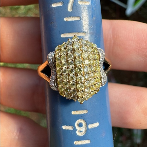 1.00ctw solid 10k gold genuine yellow diamond ring high end - Picture 9 of 16